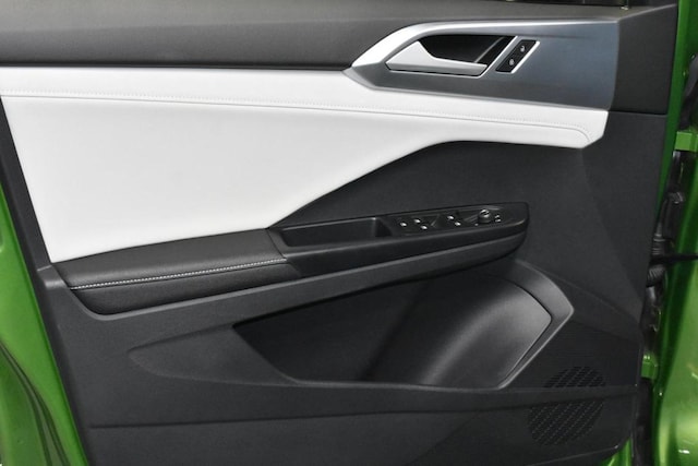 2025 Volkswagen Taos