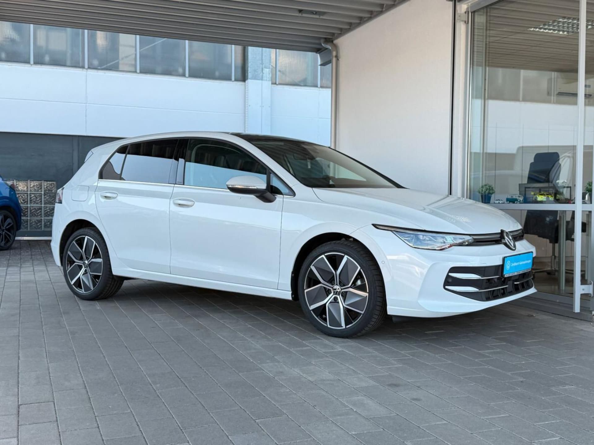 Volkswagen Golf Style