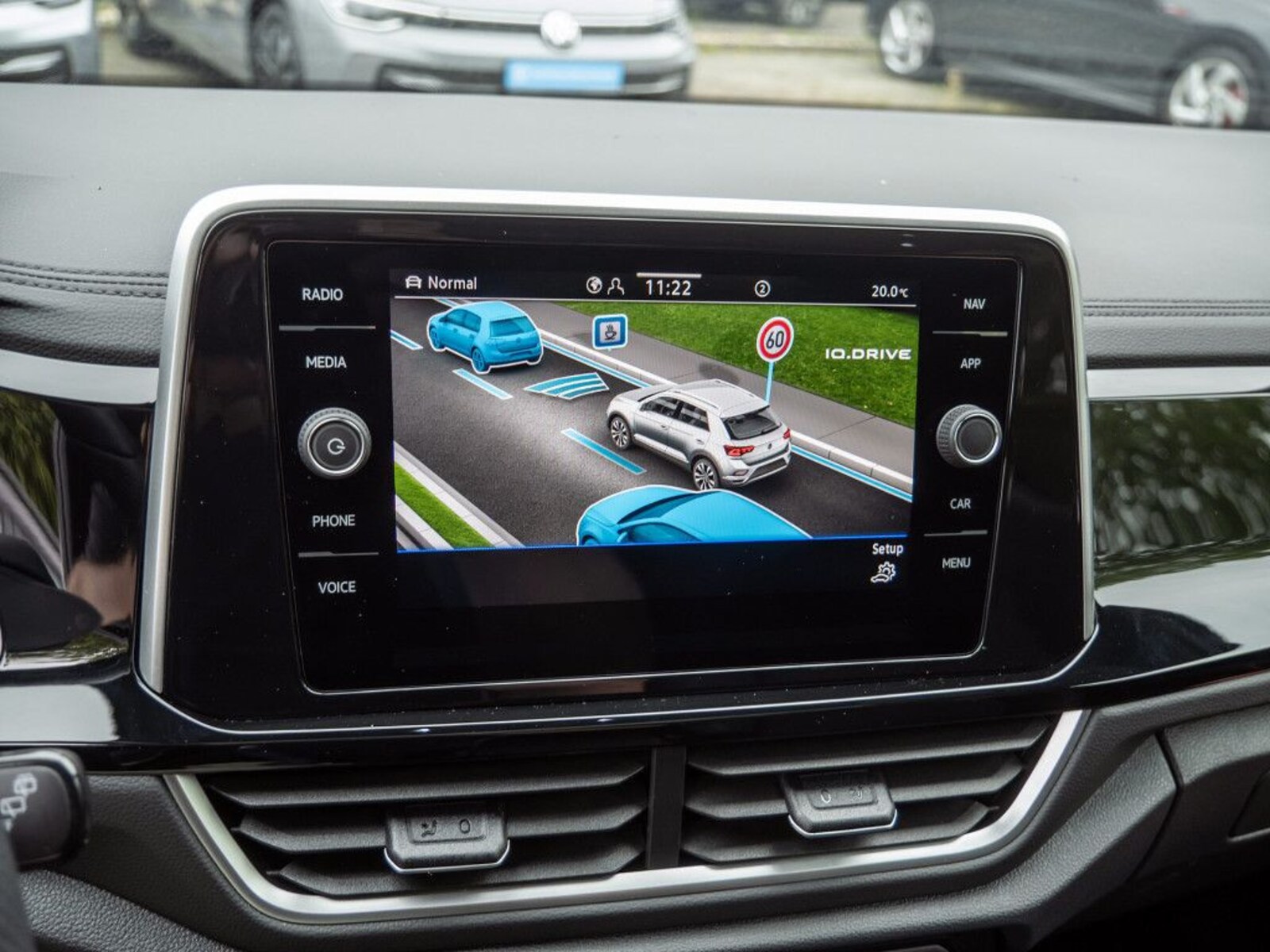 Volkswagen T-Roc – Bild 10