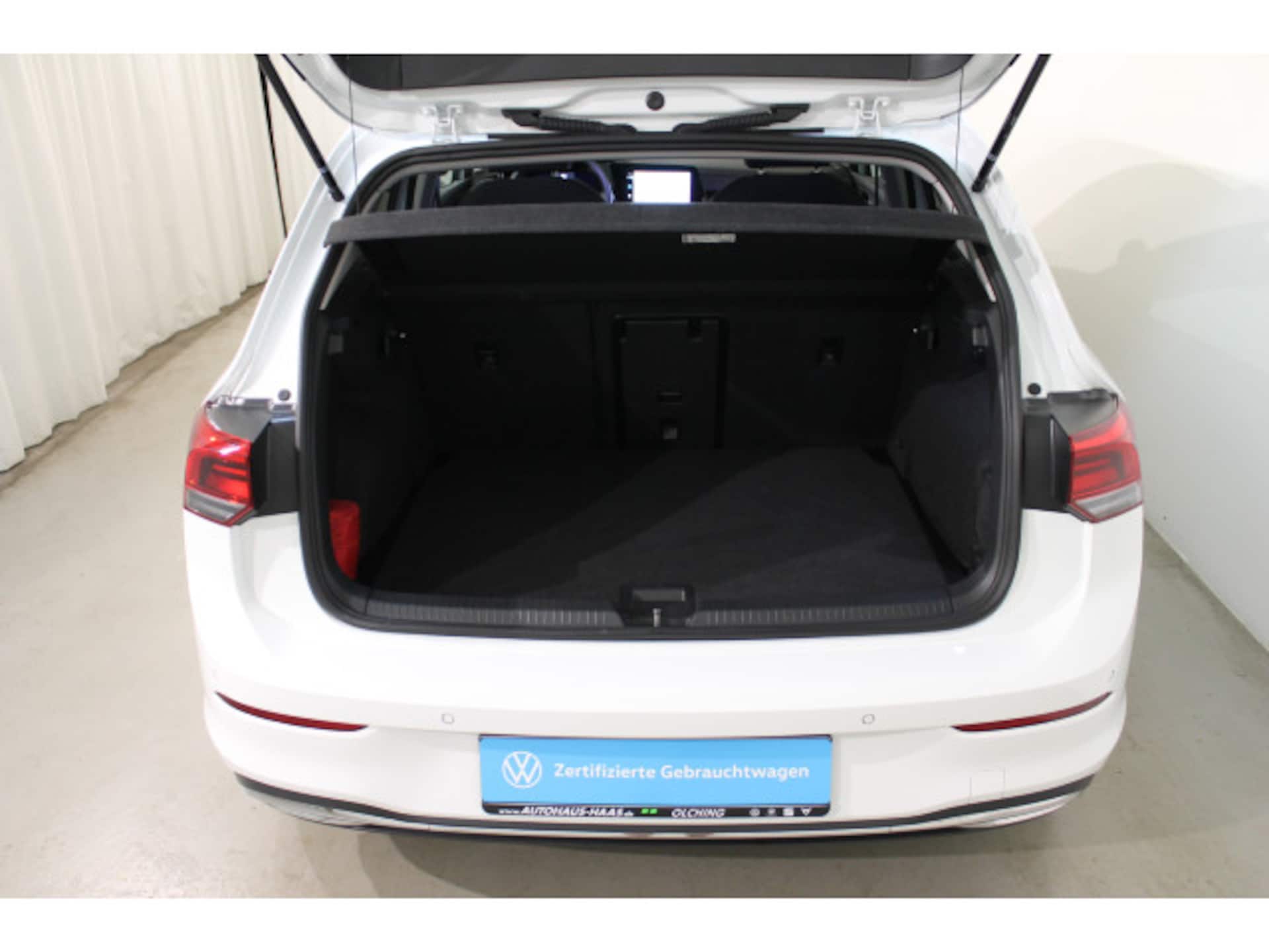 Volkswagen Golf Style