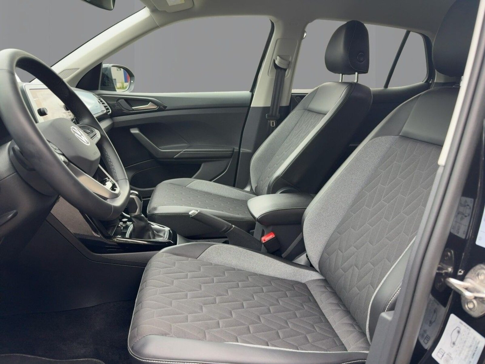 Volkswagen T-Cross – Bild 8