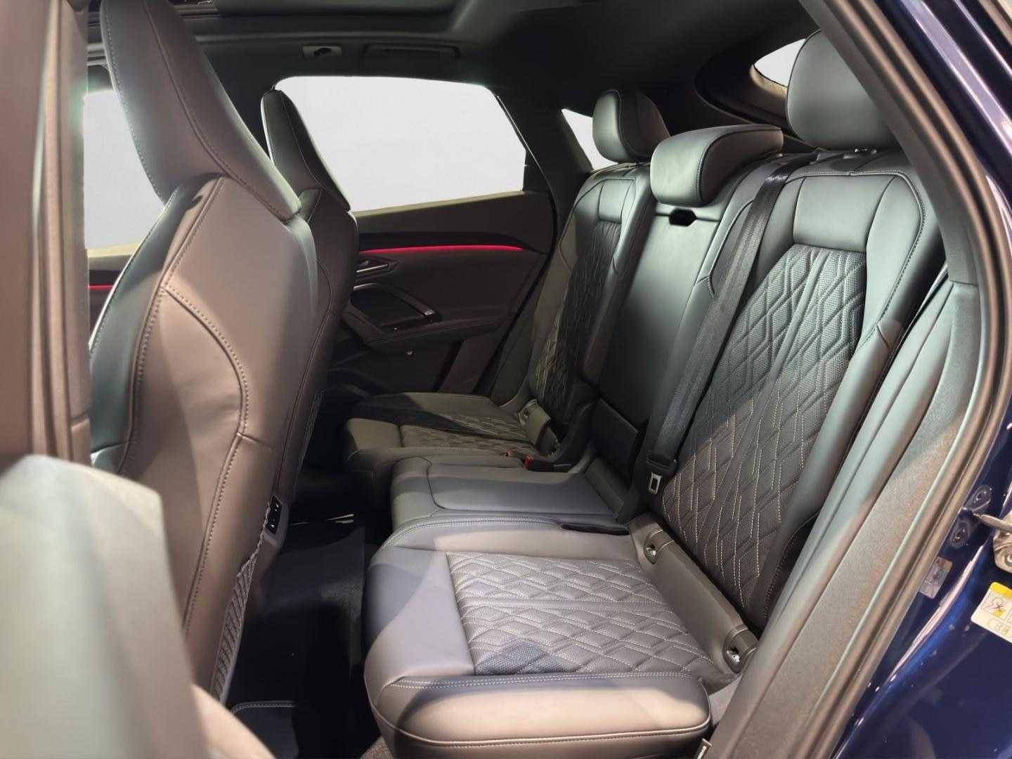 Bild über Audi SQ5 Sportback TFSI 270 kW S tronic - für weitere Informationen kontaktieren Sie den Audi Partner