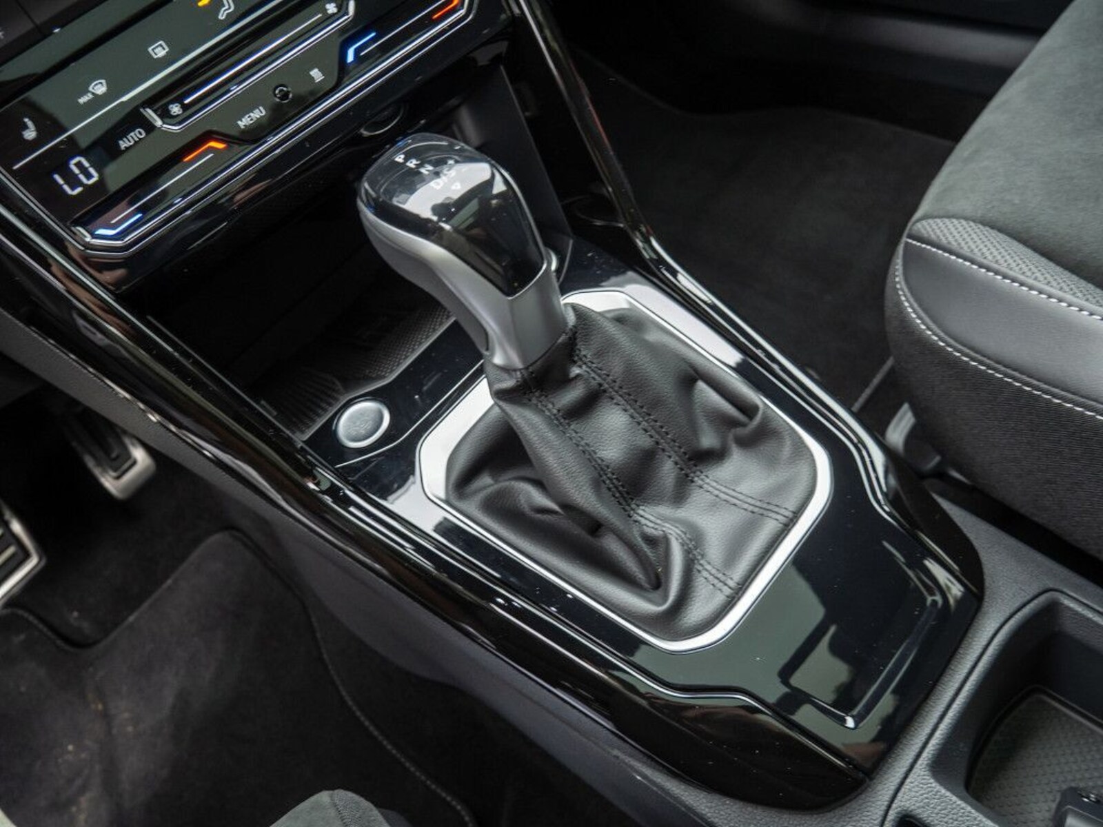 Volkswagen T-Roc – Bild 13