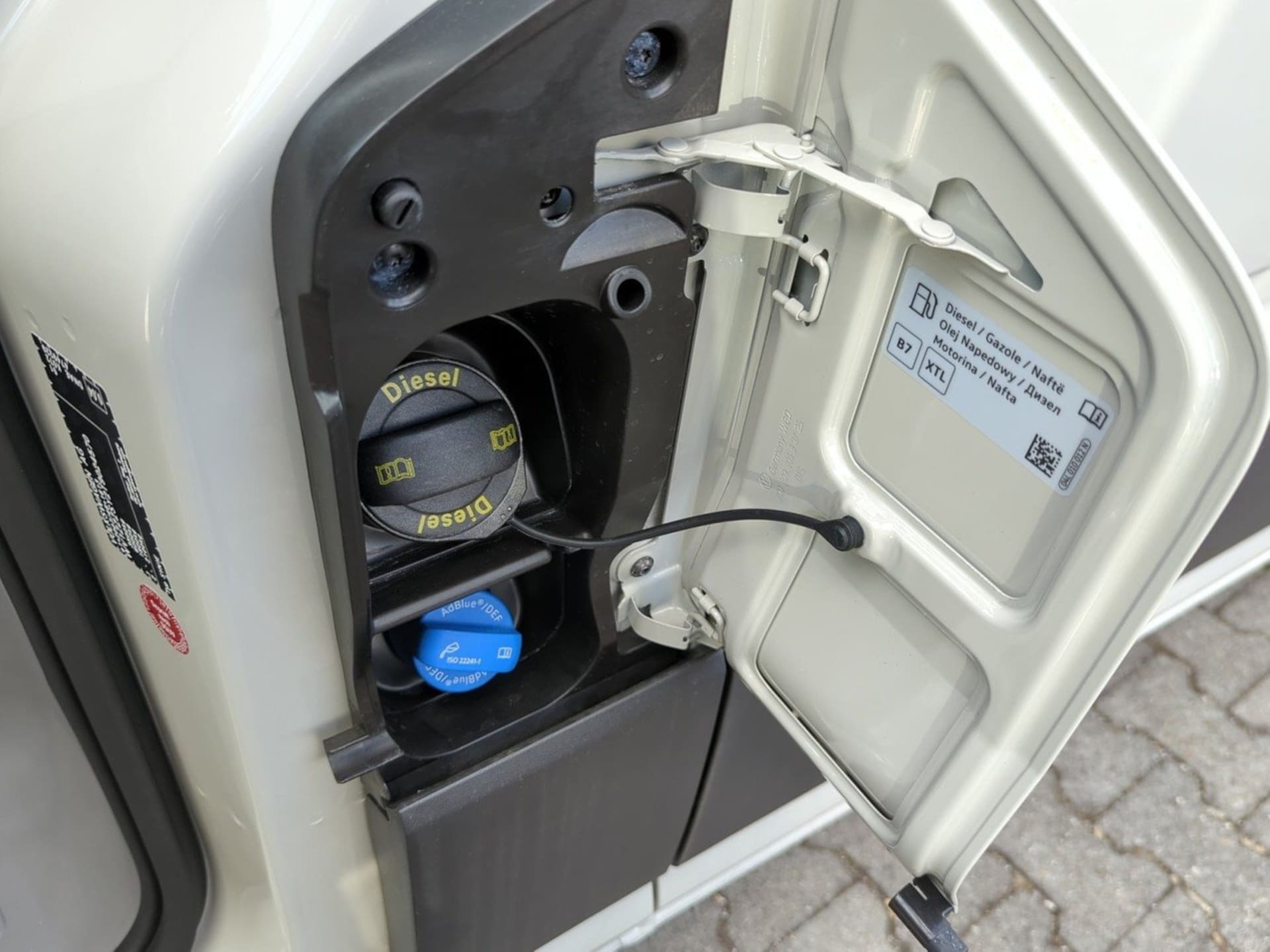 Volkswagen Crafter Kasten mittlerer Radstand