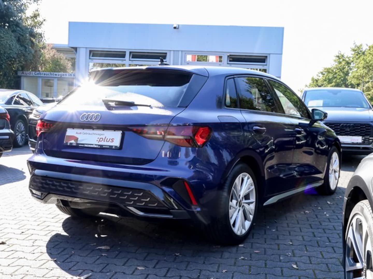 Bild über Audi A3 Sportback S line 35 TFSI S tronic - für weitere Informationen kontaktieren Sie den Audi Partner