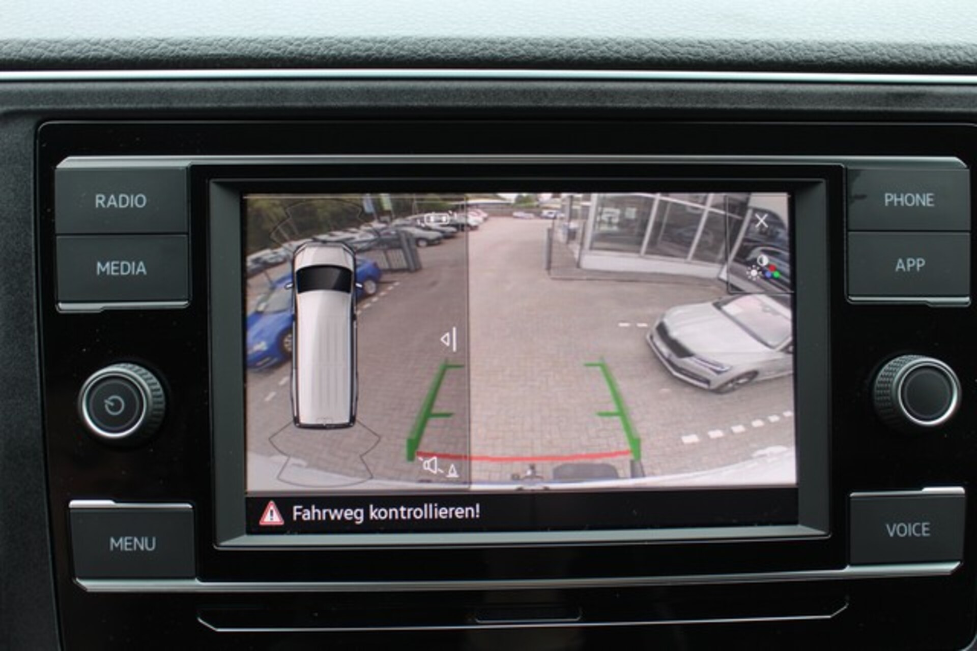 Volkswagen Crafter Kasten mittlerer Radstand