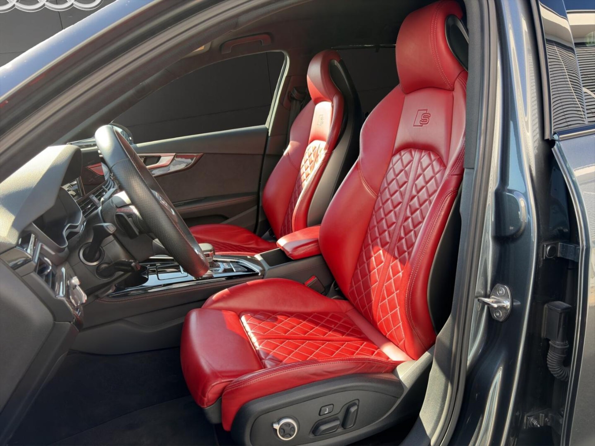 Audi S4 Avant