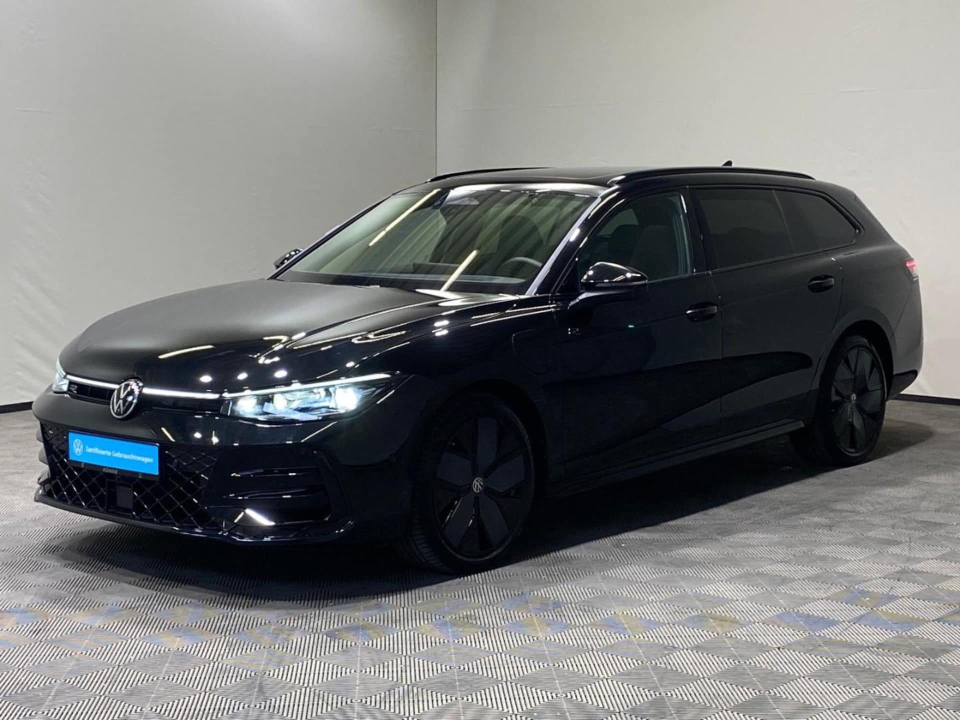 Volkswagen Passat R-Line