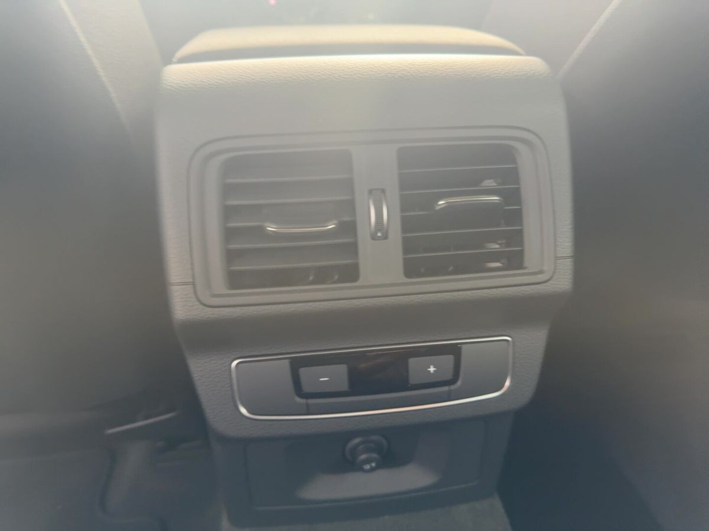 Bild über Audi Q5 40 TDI quattro 150 kW S tronic - für weitere Informationen kontaktieren Sie den Audi Partner