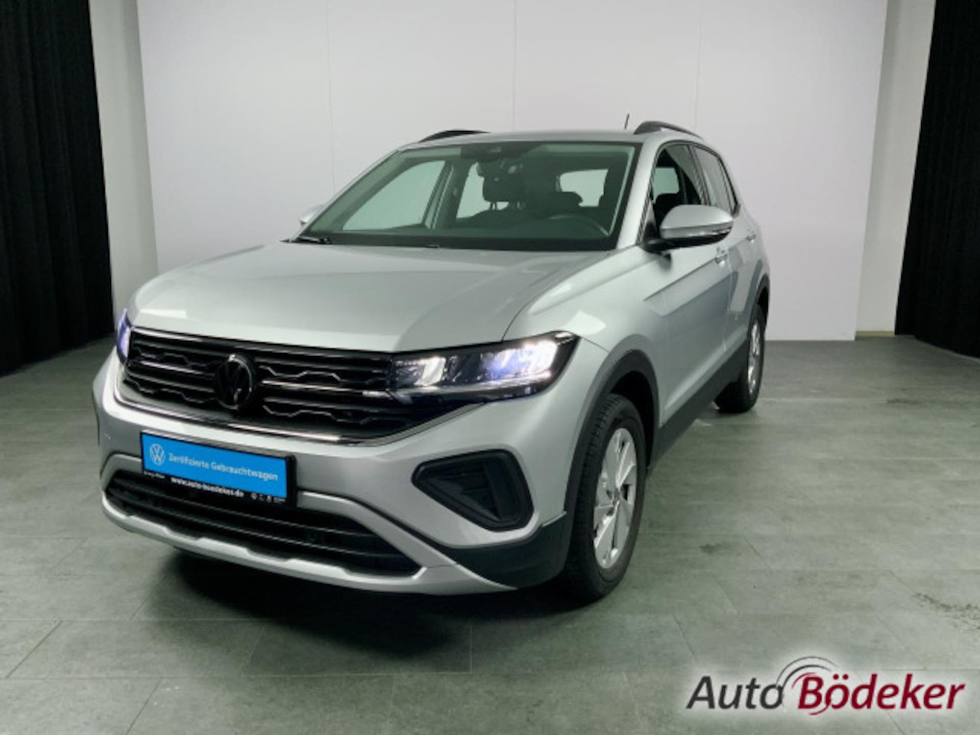 Volkswagen T-Cross Life