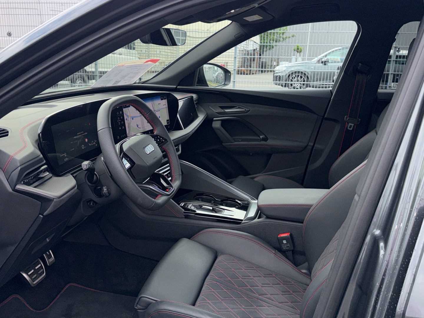 Bild über Audi Q5 Sportback TDI quattro 150 kW S tronic - für weitere Informationen kontaktieren Sie den Audi Partner