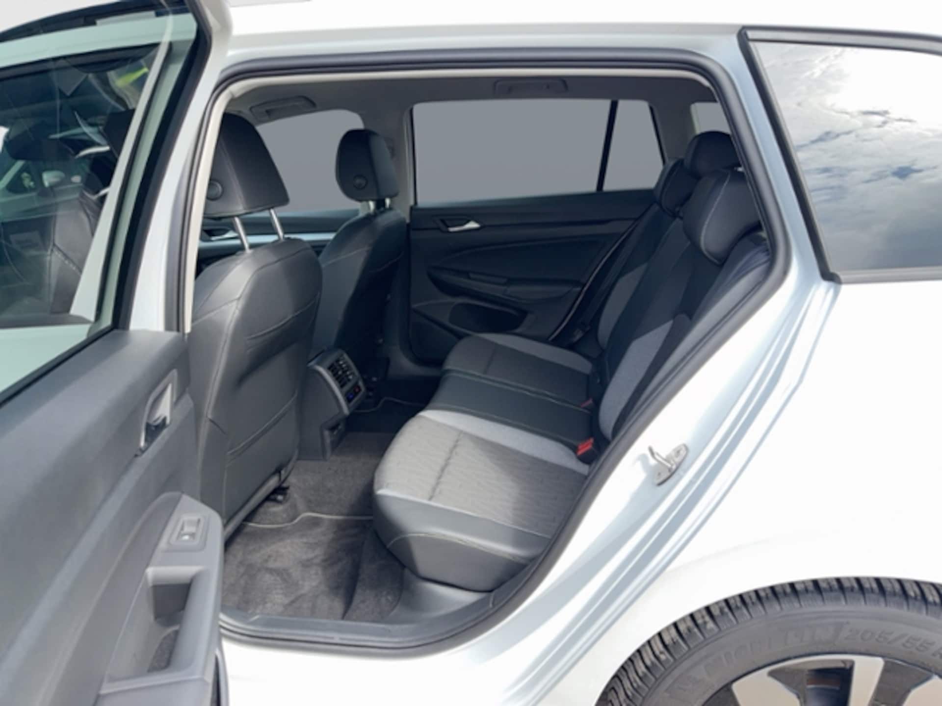 Volkswagen Golf Variant Goal