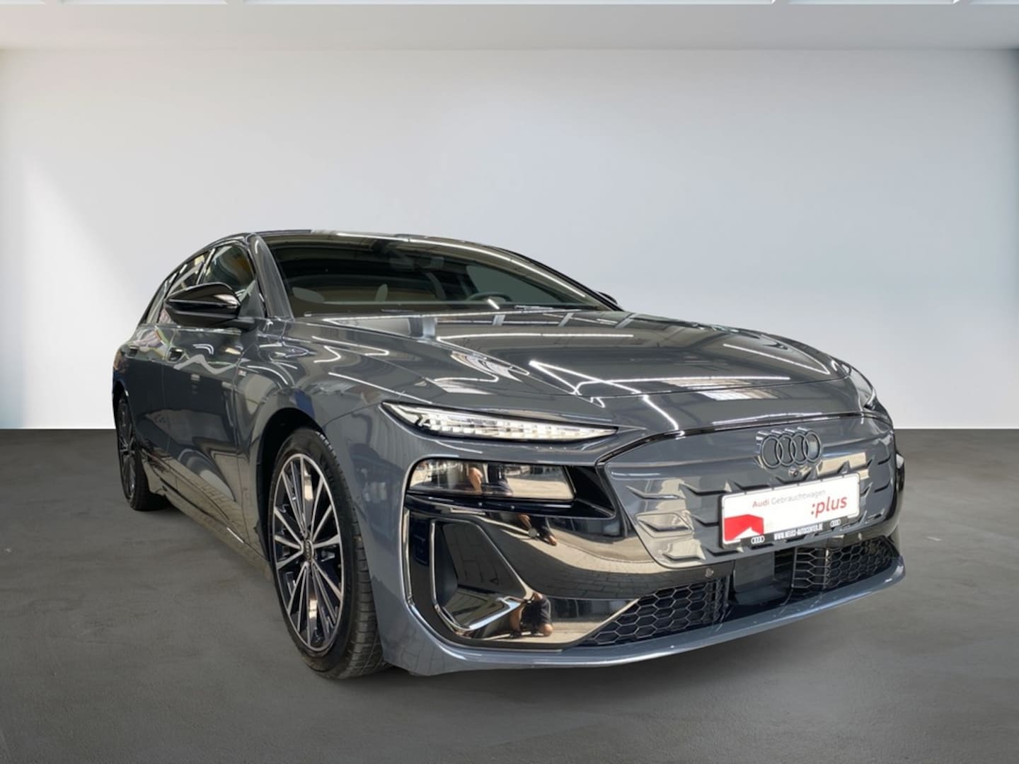 Bild über Audi A6 Avant e-tron e-tron performance - für weitere Informationen kontaktieren Sie den Audi Partner