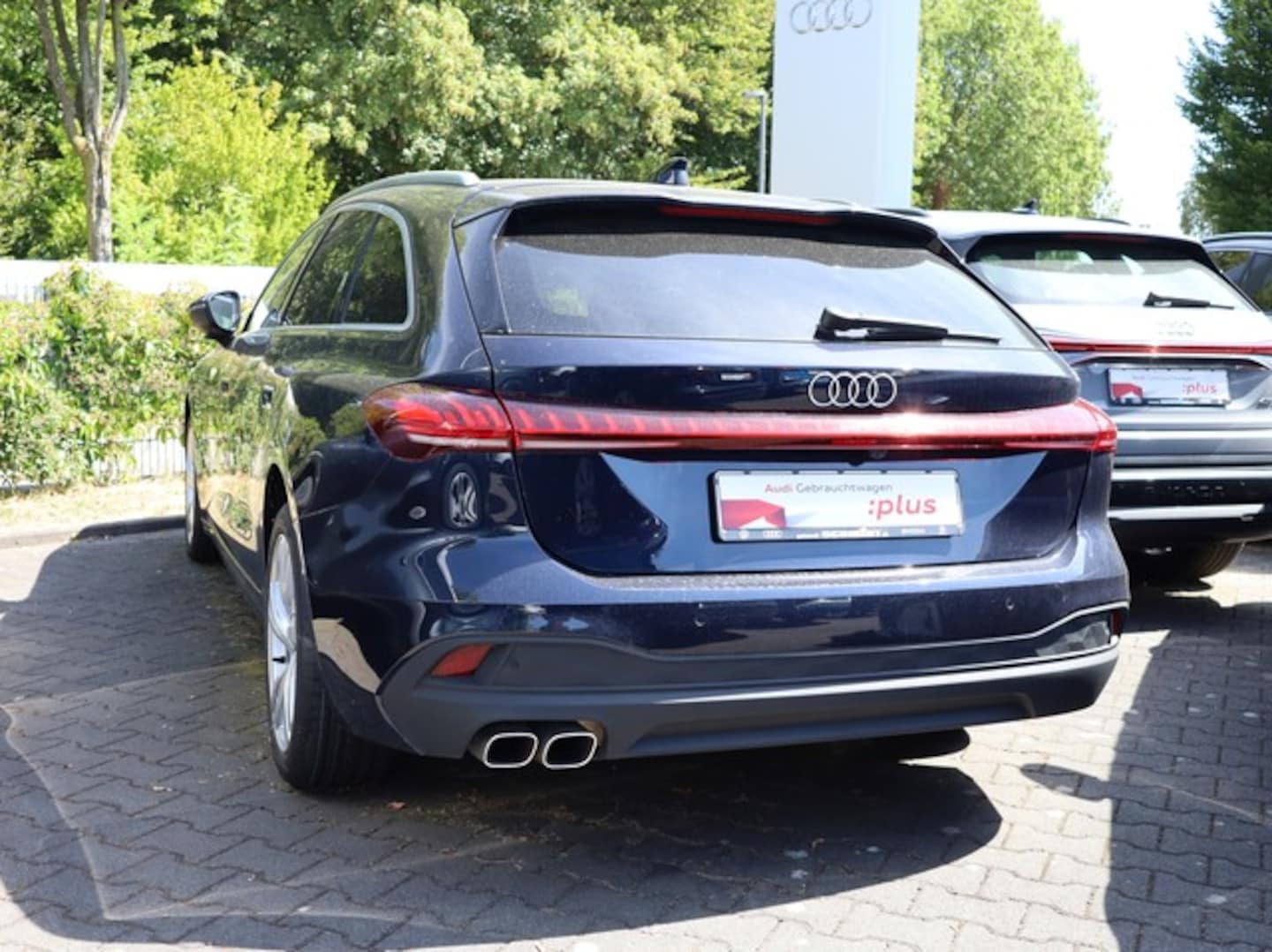 Bild über Audi A5 Avant TDI 150 kW S tronic - für weitere Informationen kontaktieren Sie den Audi Partner