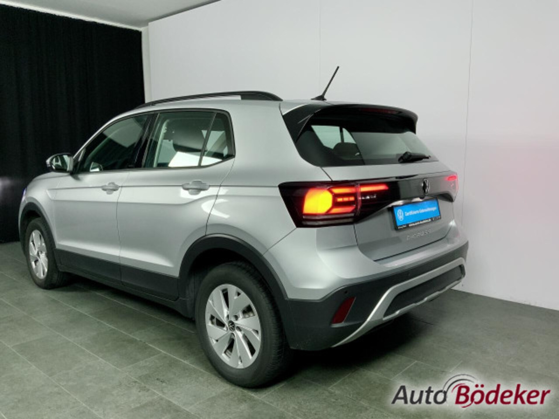 Volkswagen T-Cross Life