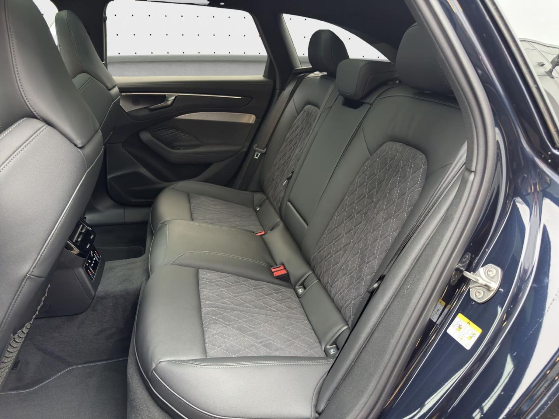 Audi A6 Avant e-hybrid