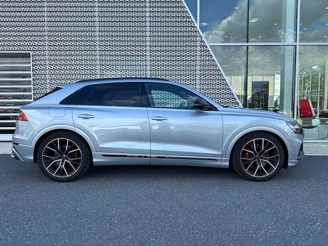 2023 Audi SQ8