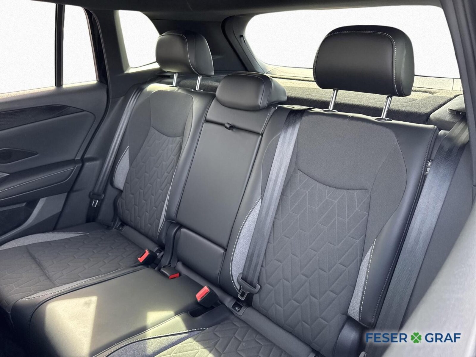 Volkswagen Tiguan – Bild 10