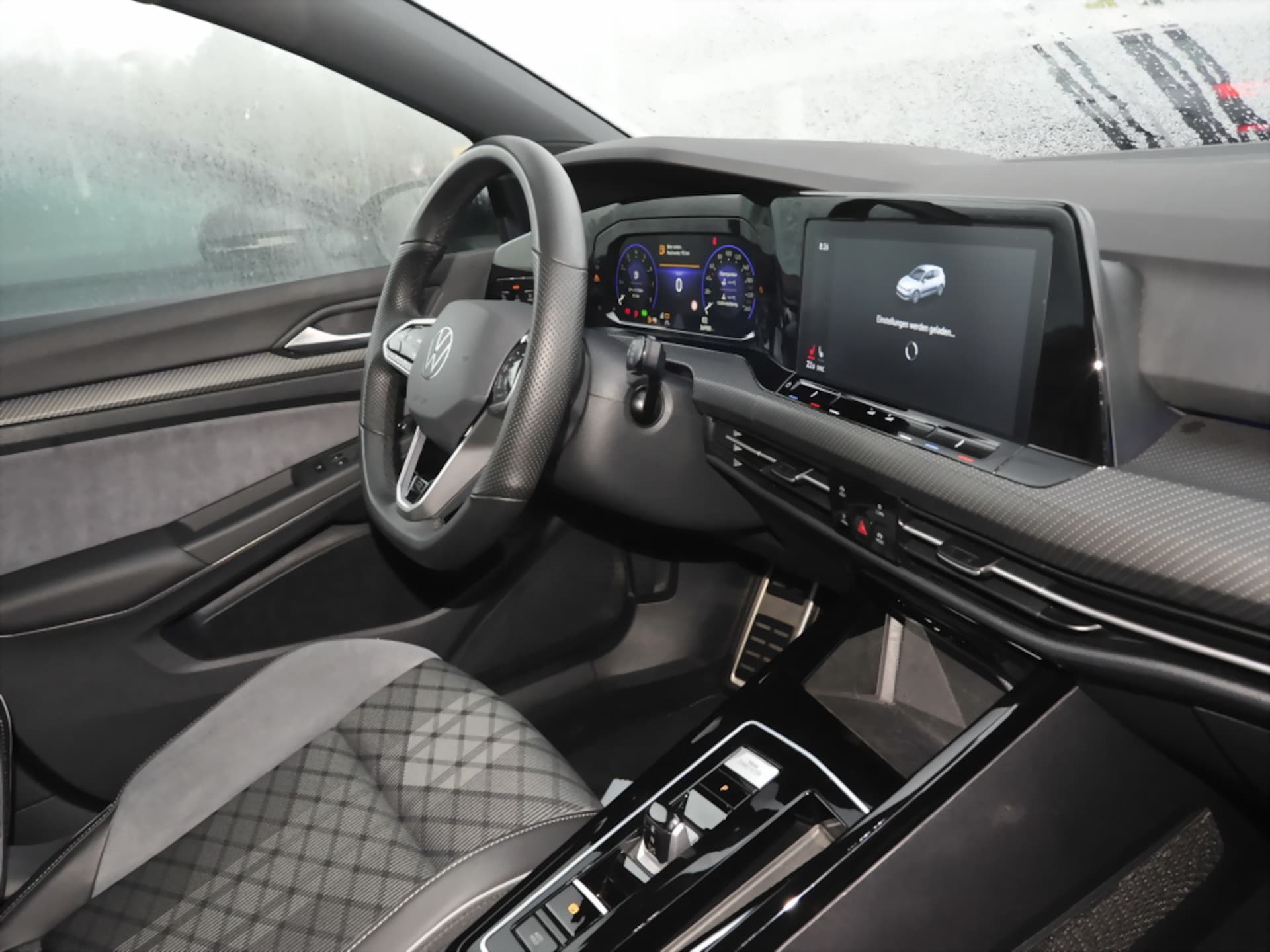 Volkswagen Golf R-Line