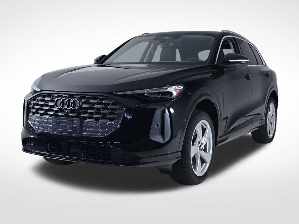 2026 Audi Q5 Premium Plus quattro's photo