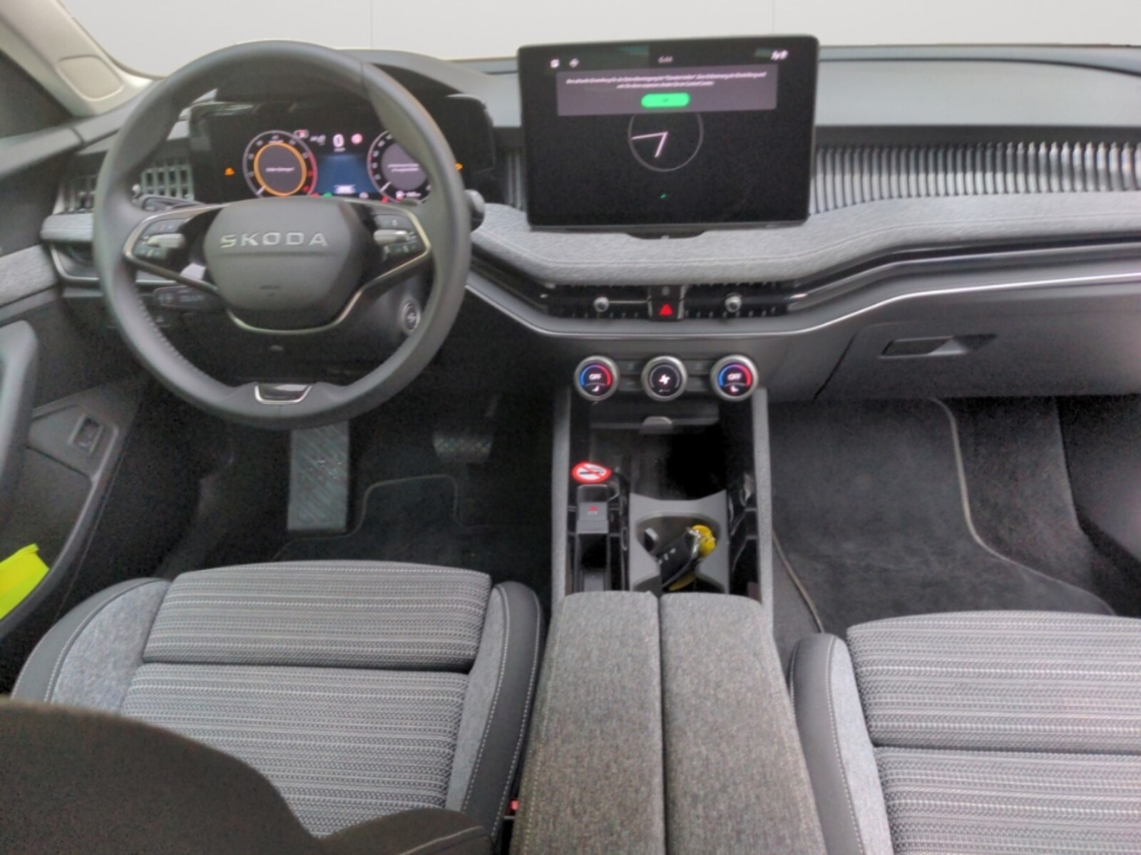 Škoda Superb Combi – Bild 9