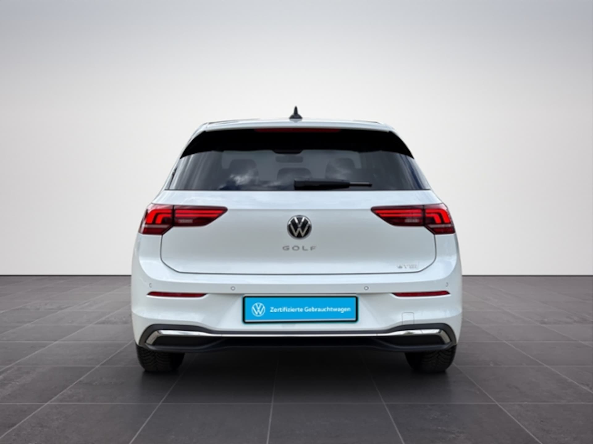 Volkswagen Golf Life