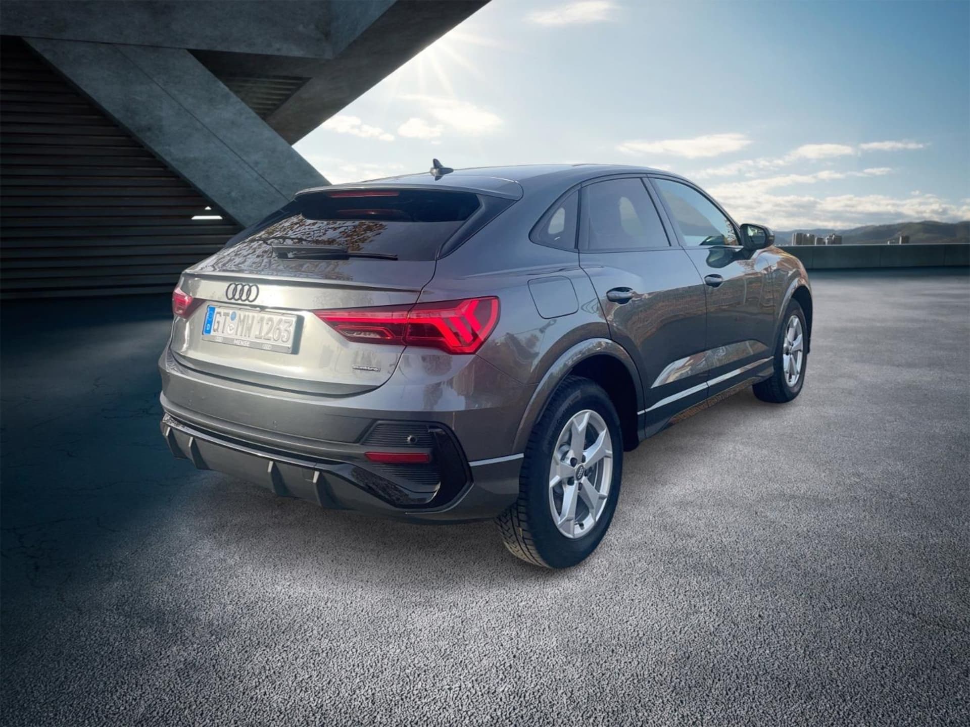 Audi Q3 Sportback S line