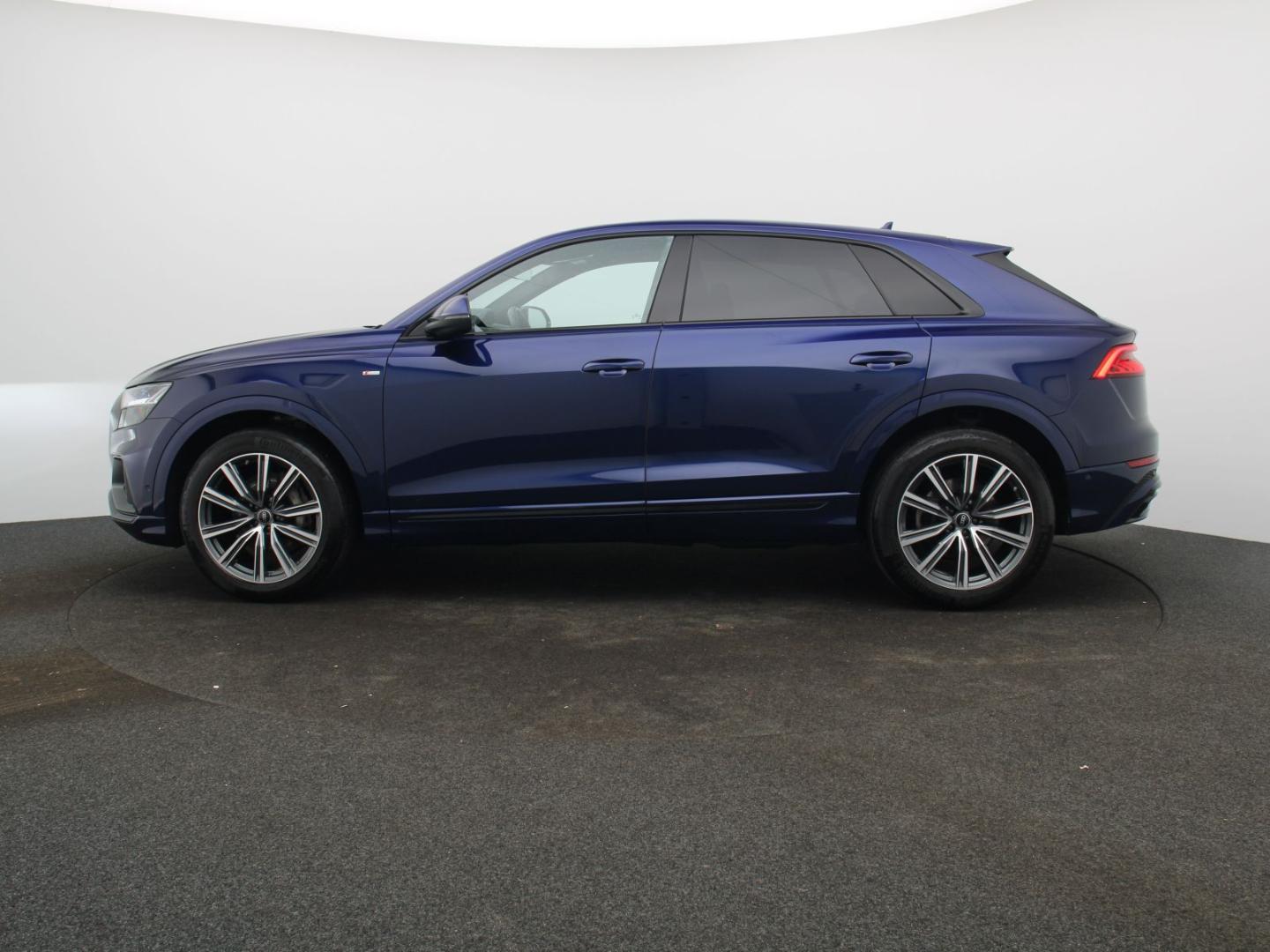 Image about Audi Q8 50 TDI quattro tiptronic