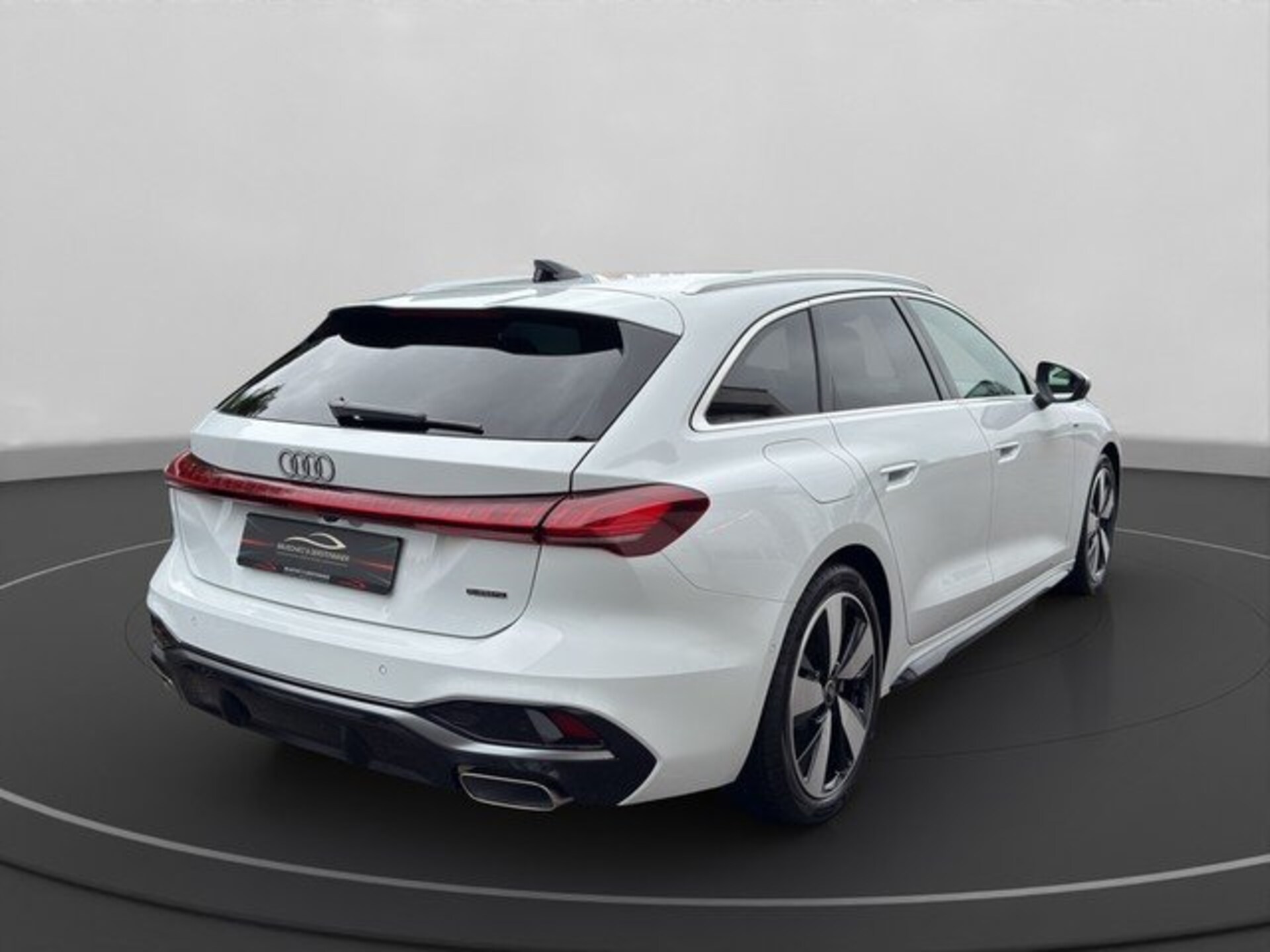 Audi A5 Avant e-hybrid