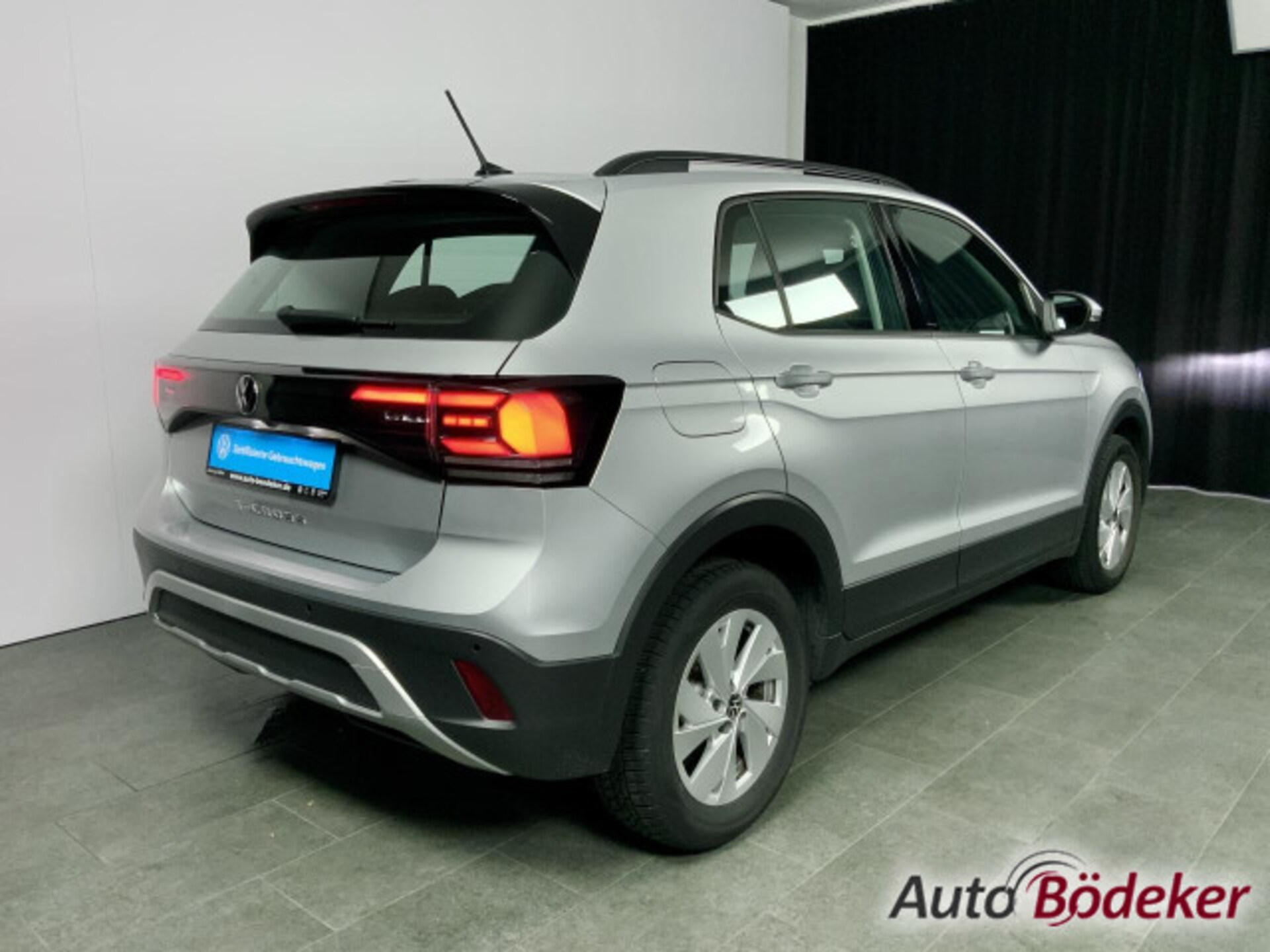 Volkswagen T-Cross Life
