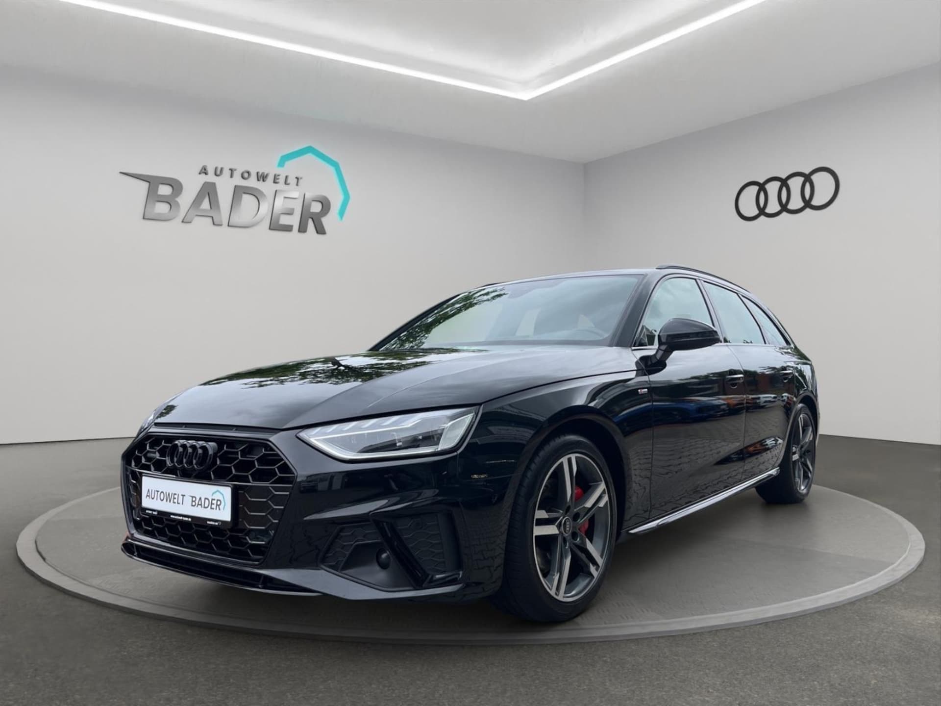 Audi A4 Avant S line