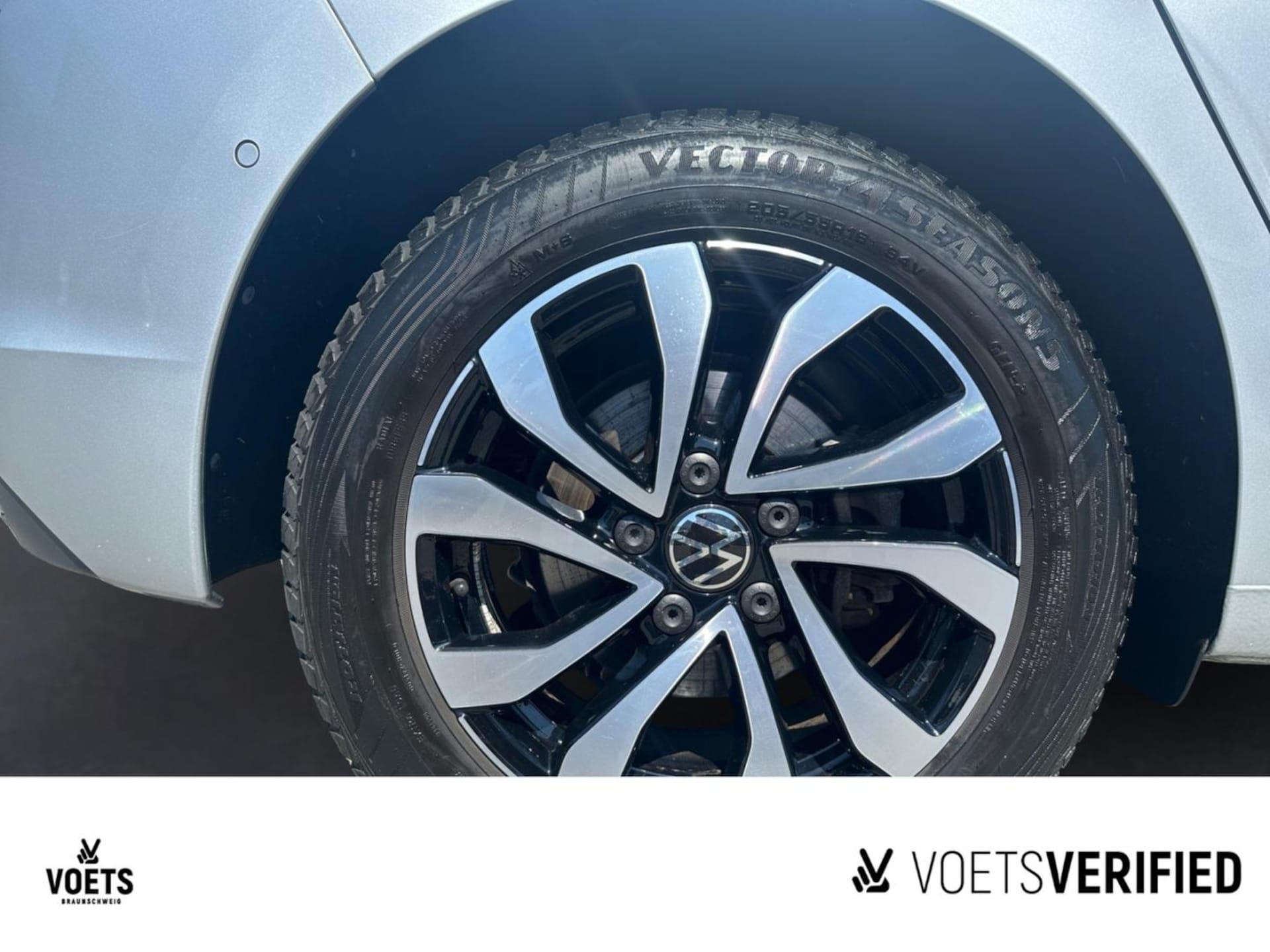 Volkswagen Golf Active