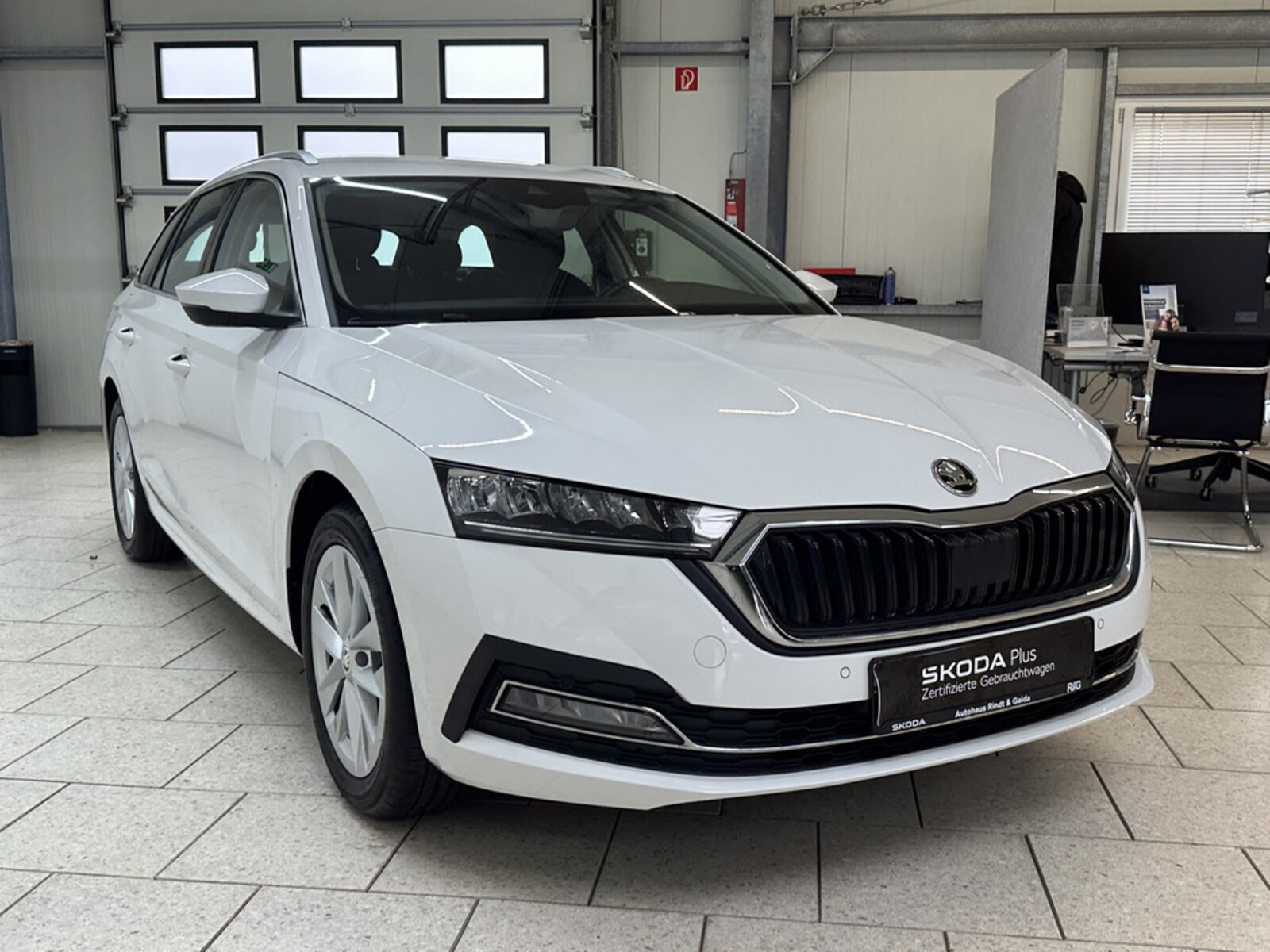 Škoda Octavia Combi – Bild 8