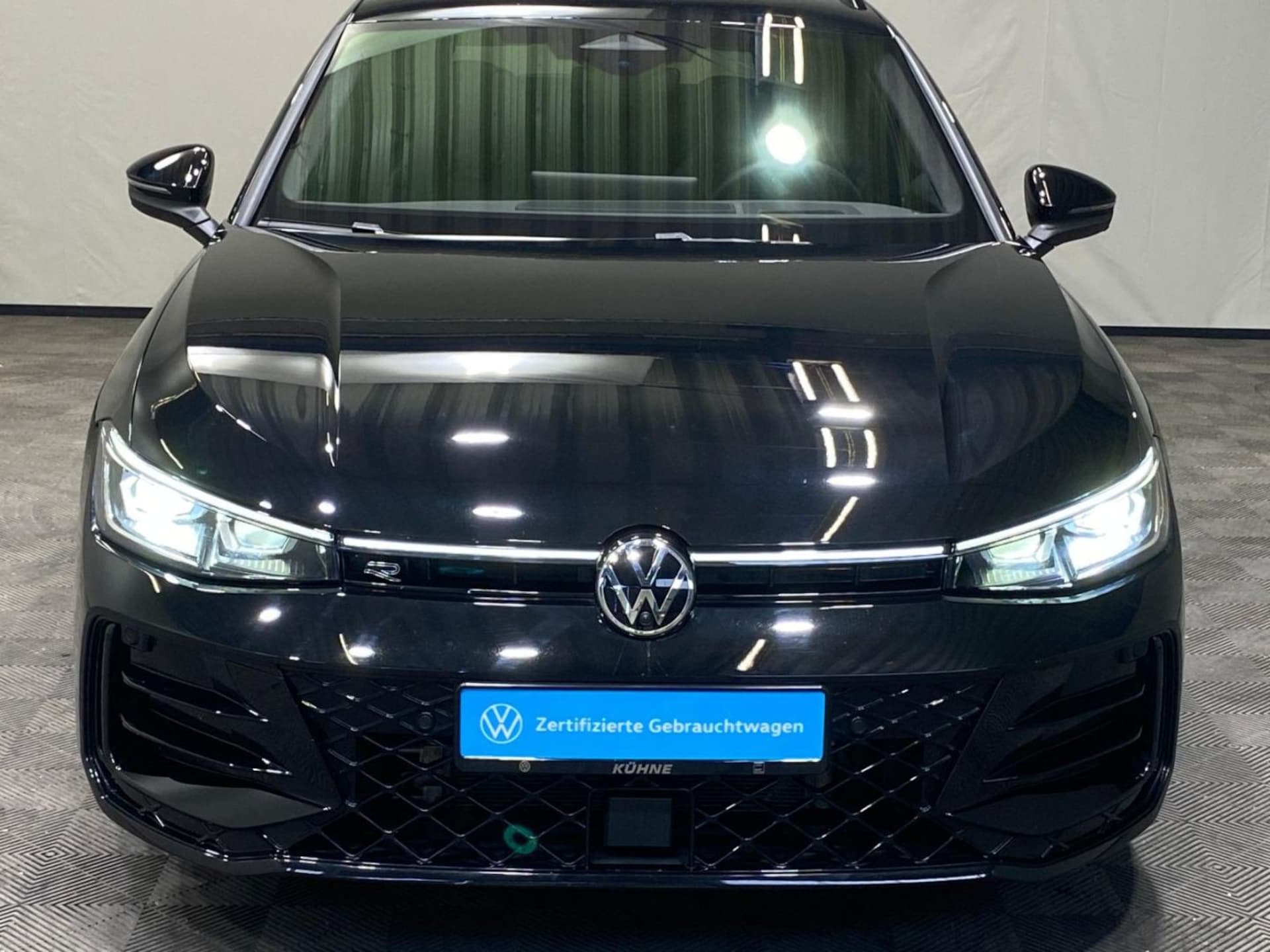 Volkswagen Passat R-Line