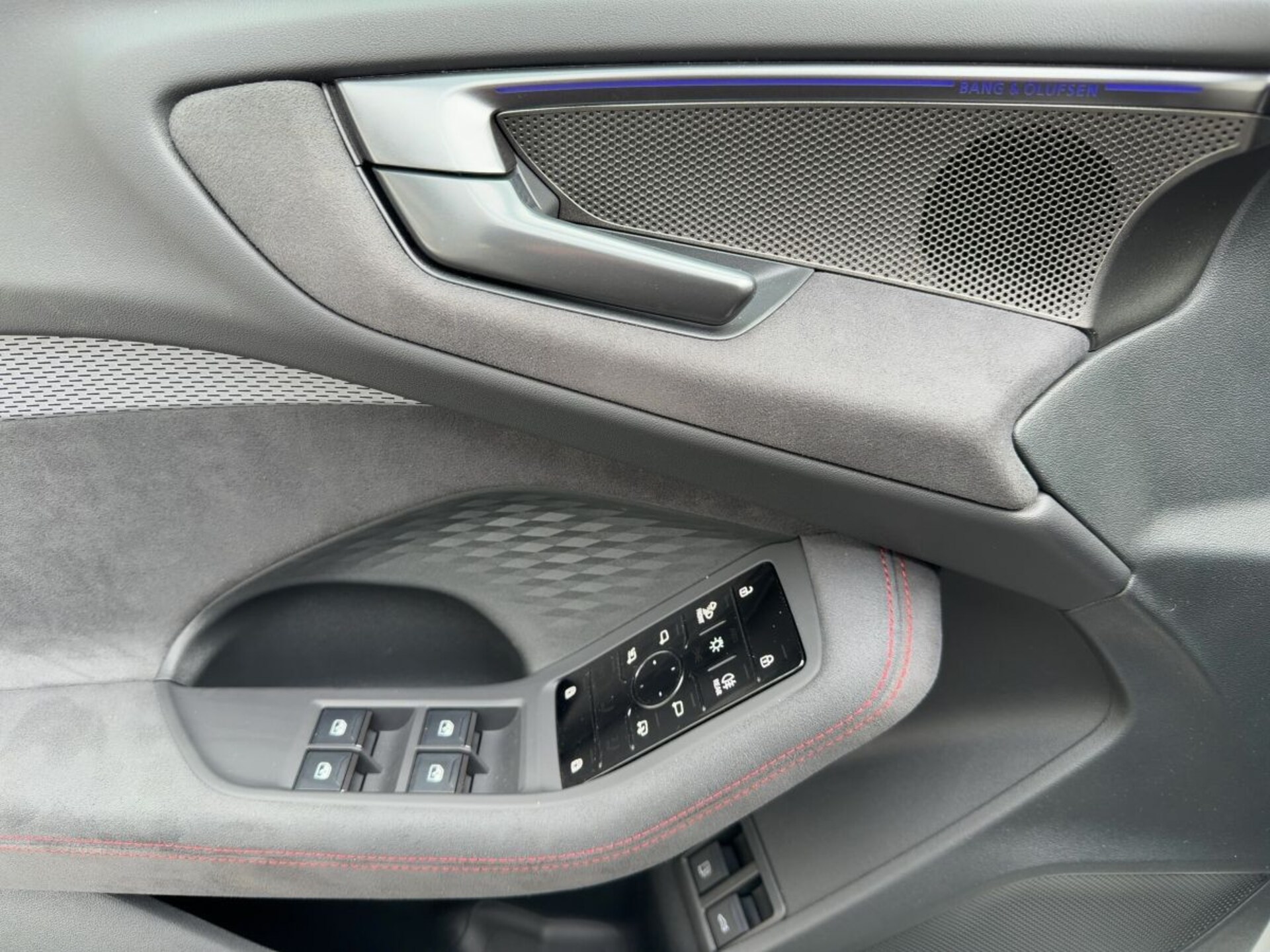 Audi A5 Limousine e-hybrid