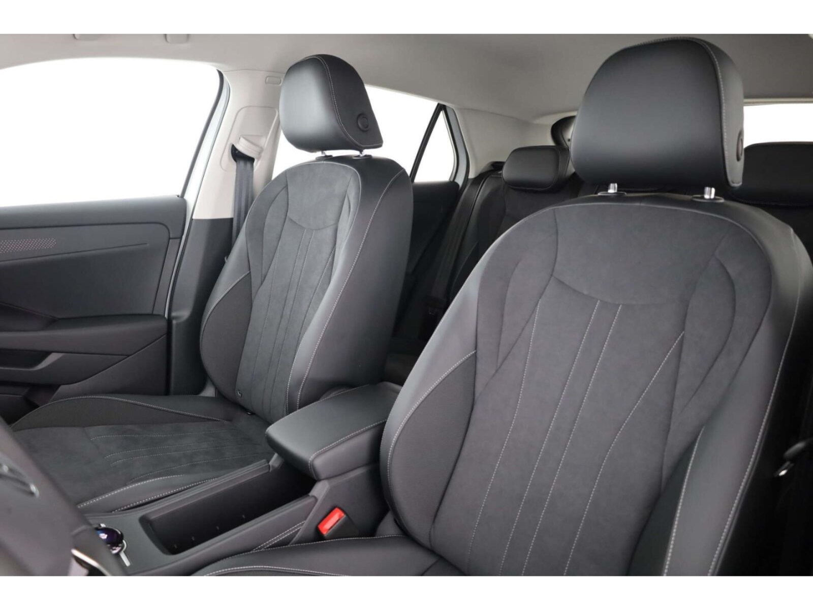 Volkswagen T-Roc – Bild 9