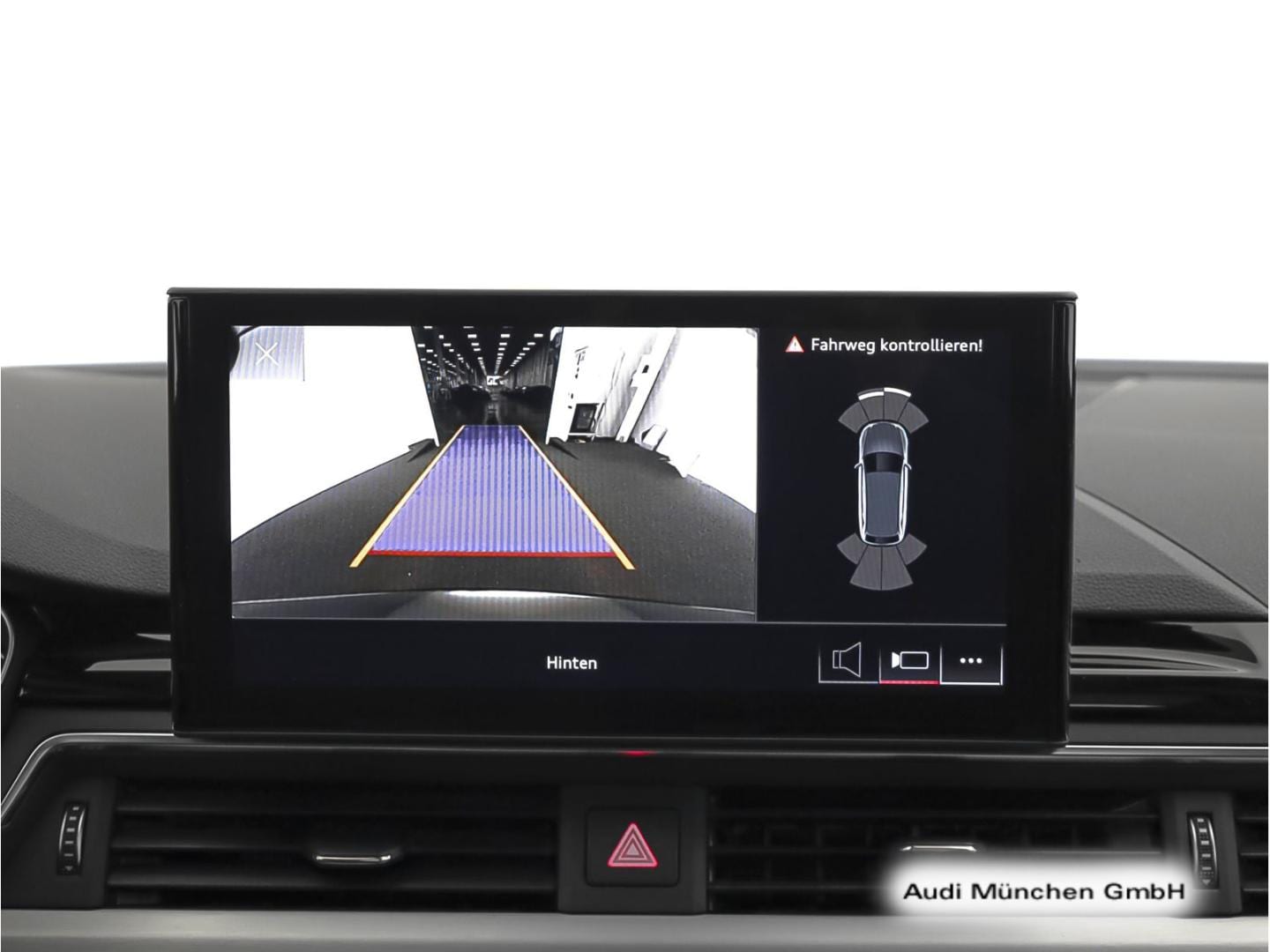 Bild über Audi A4 Avant S line 40 TFSI quattro S tronic - für weitere Informationen kontaktieren Sie den Audi Partner
