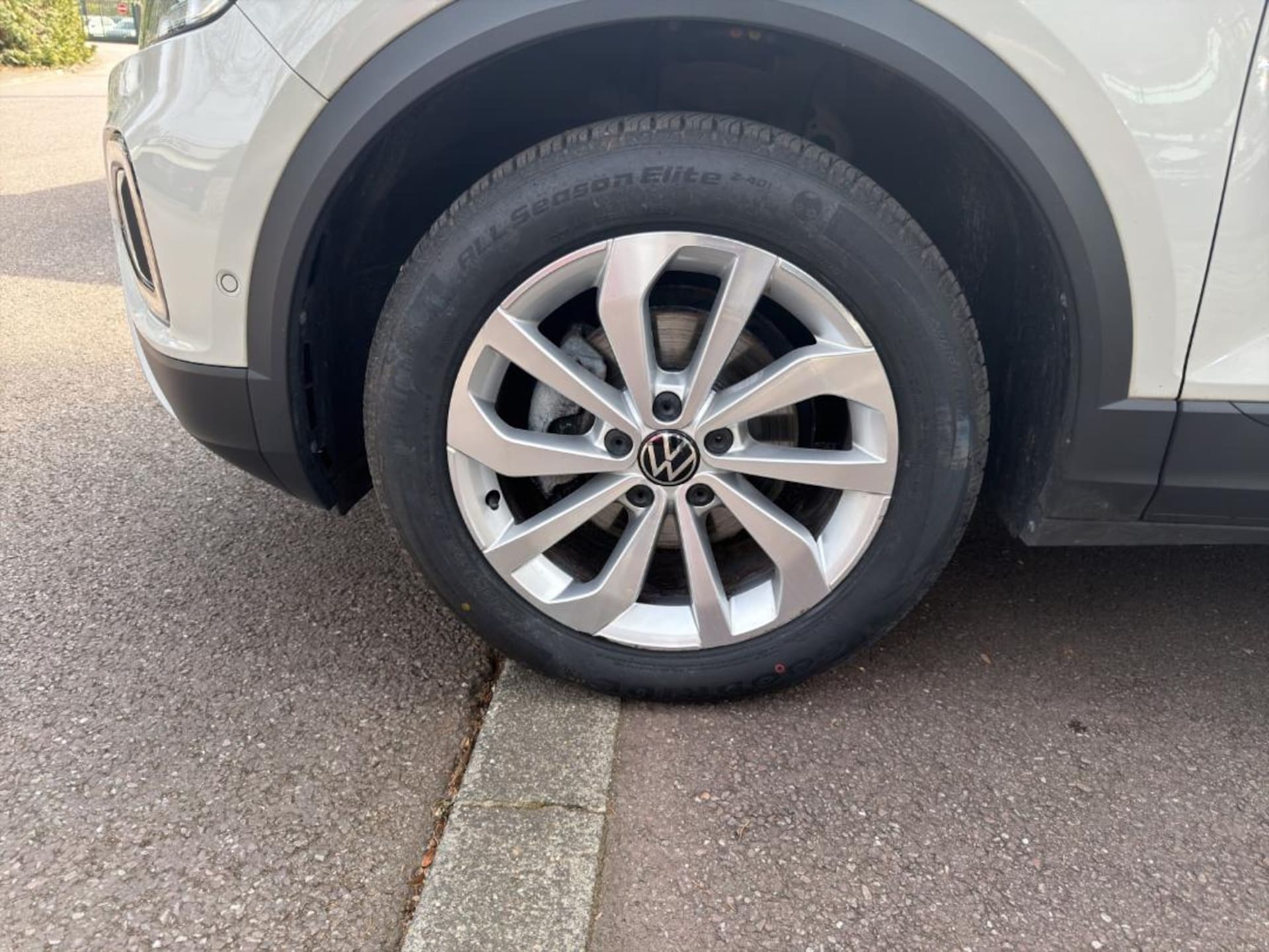 Volkswagen T-Roc Life