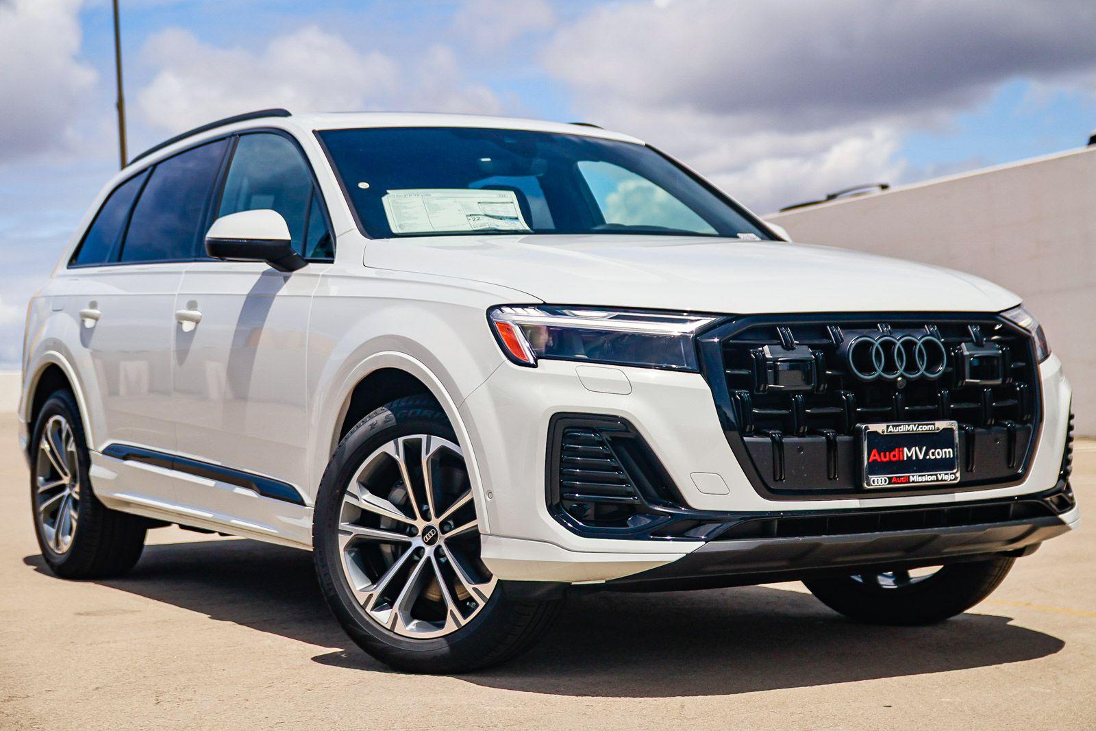2026 Audi Q7 45 Premium quattro Tiptronic's photo