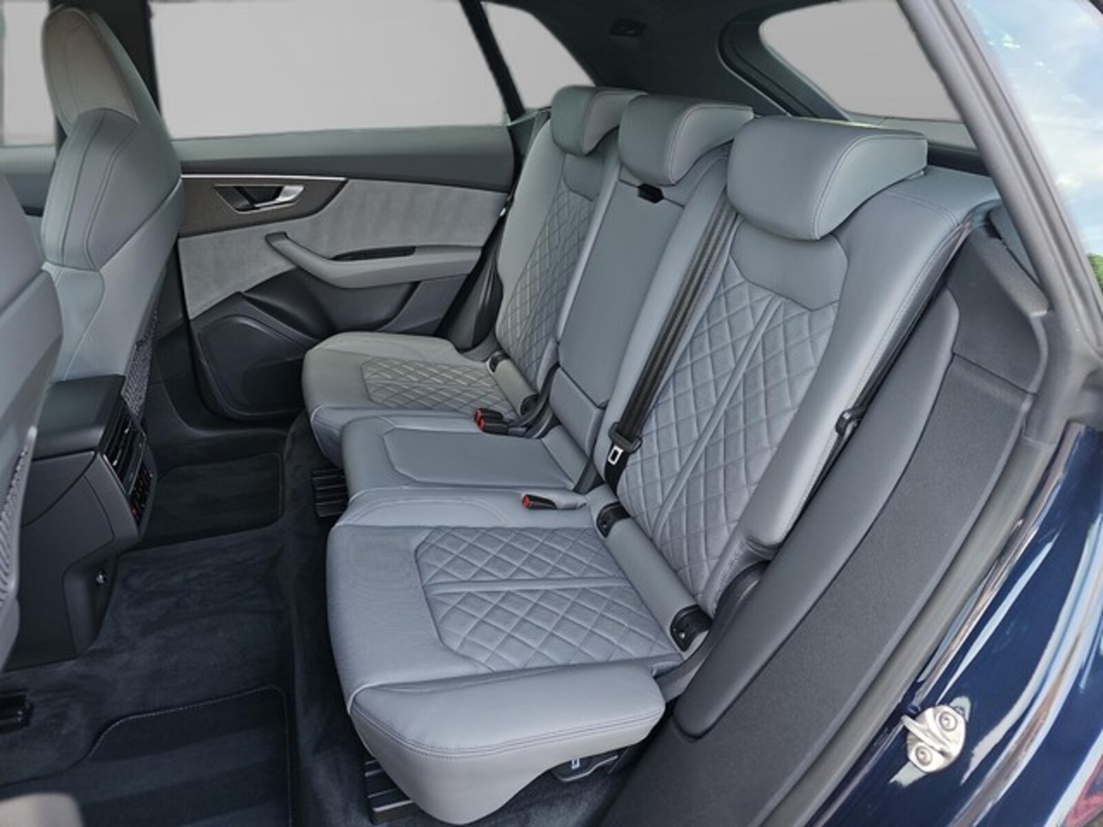 Audi Q8 – Bild 15
