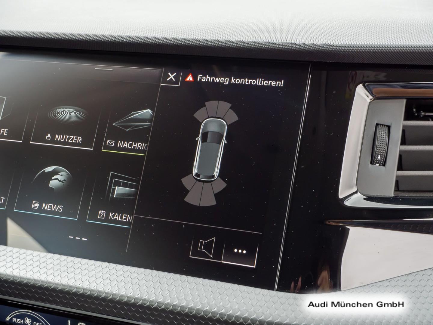 Bild über Audi A1 Sportback advanced 25 TFSI S tronic - für weitere Informationen kontaktieren Sie den Audi Partner