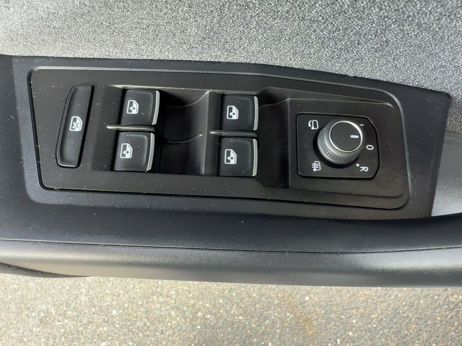 Volkswagen T-Roc – Bild 14