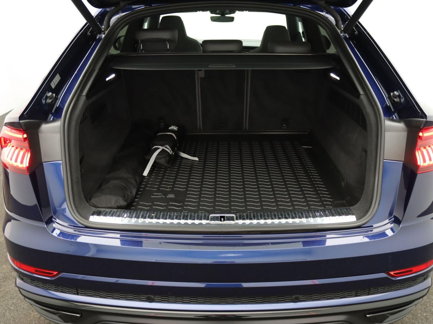 Image about Audi Q8 50 TDI quattro tiptronic