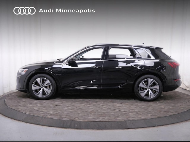 2024 Audi Q8 e-tron