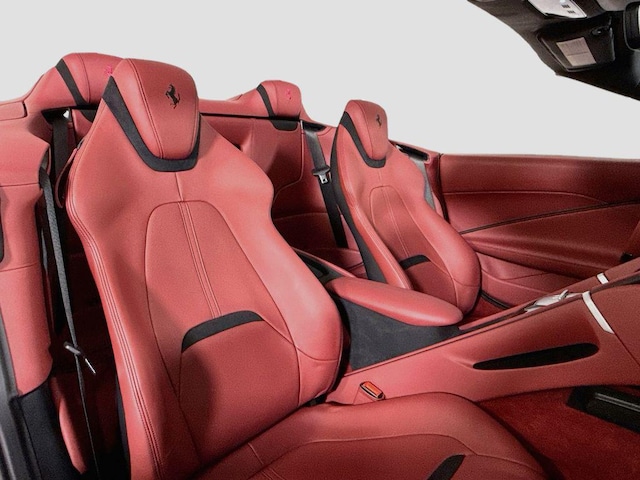 2026 Ferrari Roma Spider