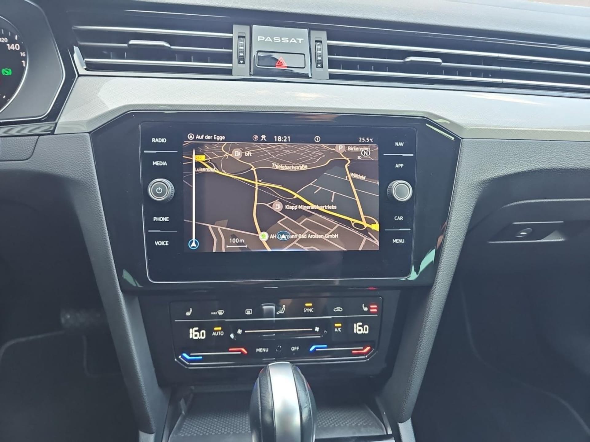 Volkswagen Passat Variant Business