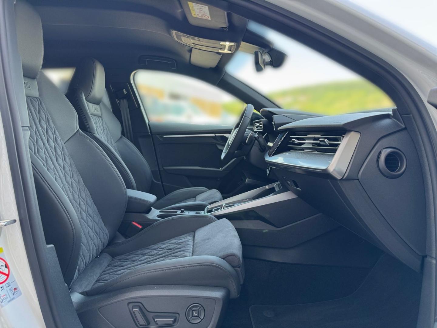 Image about Audi RS 3 Sportback TFSI quattro S tronic