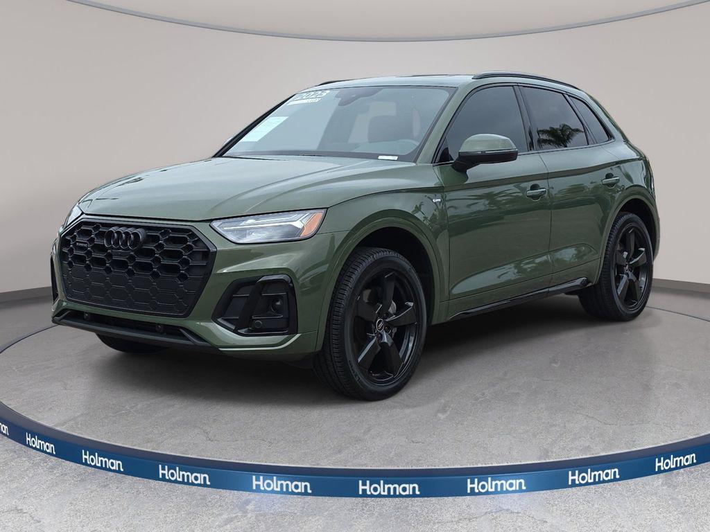 2023 Audi Q5 45 Premium Plus's photo