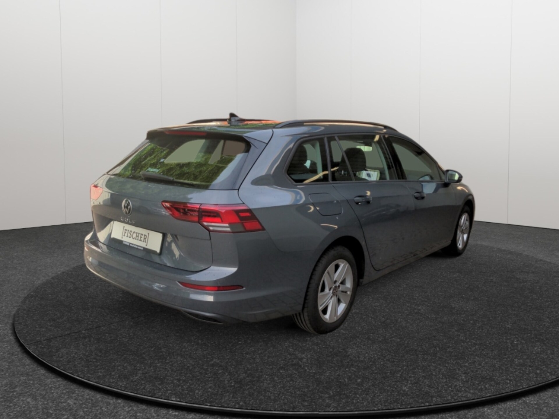 Volkswagen Golf Variant Life
