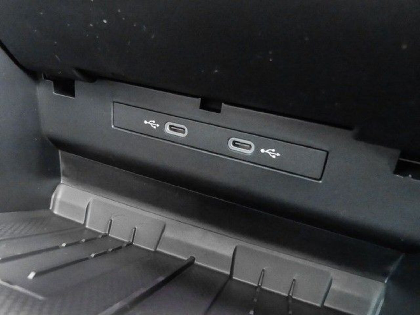 Volkswagen Tiguan – Bild 20